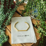 Steel & Clover - Falher Geometric Bracelet π¨π¦