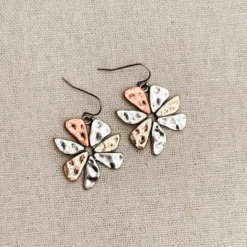 Juniper Wish - Flower Earrings